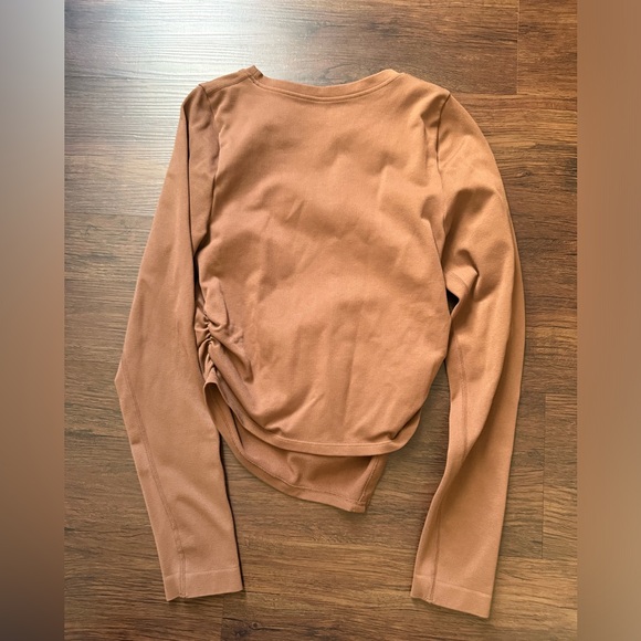 OQQ Long Sleeve Crew Neck Layer T-Shirt Size M - Picture 6 of 6